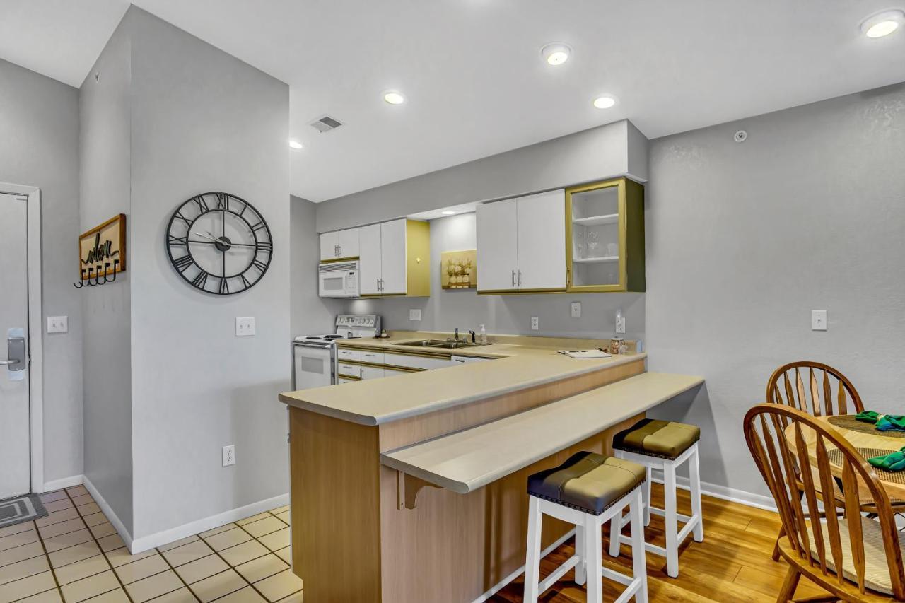 Fairway Heights Condo Бренсън Екстериор снимка