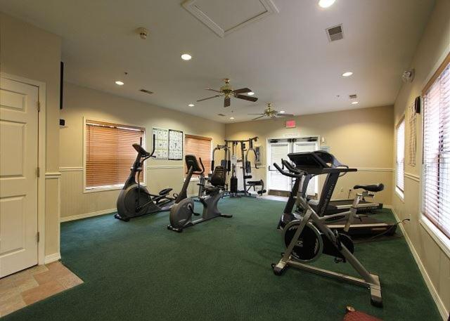 Fairway Heights Condo Бренсън Екстериор снимка