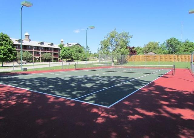 Fairway Heights Condo Бренсън Екстериор снимка