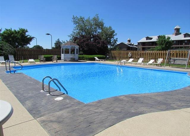 Fairway Heights Condo Бренсън Екстериор снимка